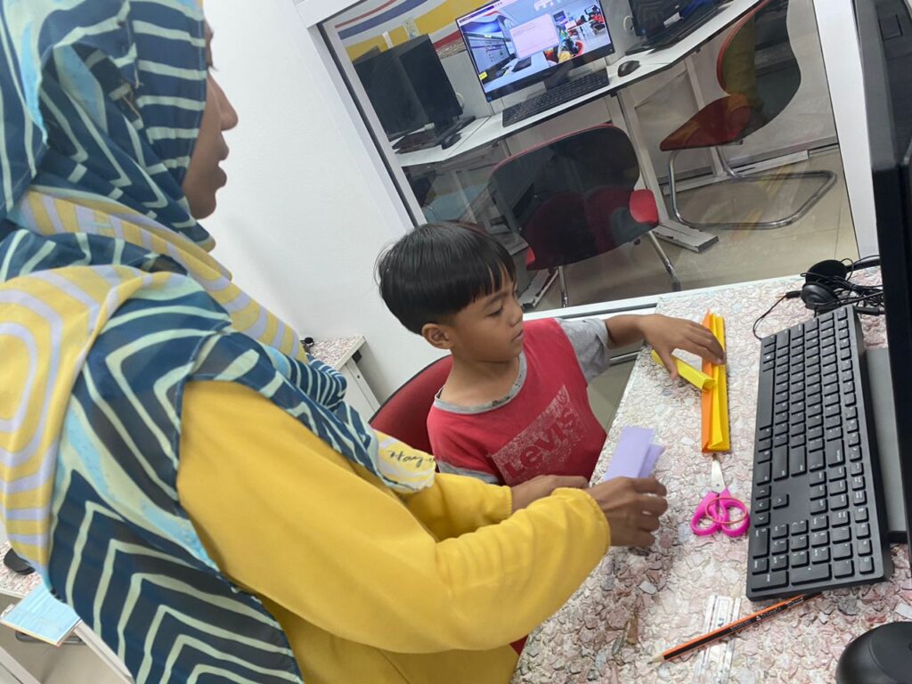 23cfdf93-b380-4149-b29b-43b00679a43c